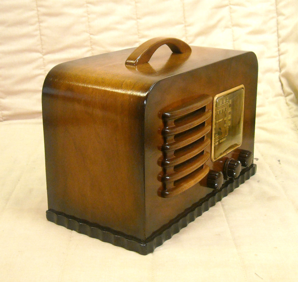 Quality Antique Radios Antique Radio Sales, Auctions, Restorations