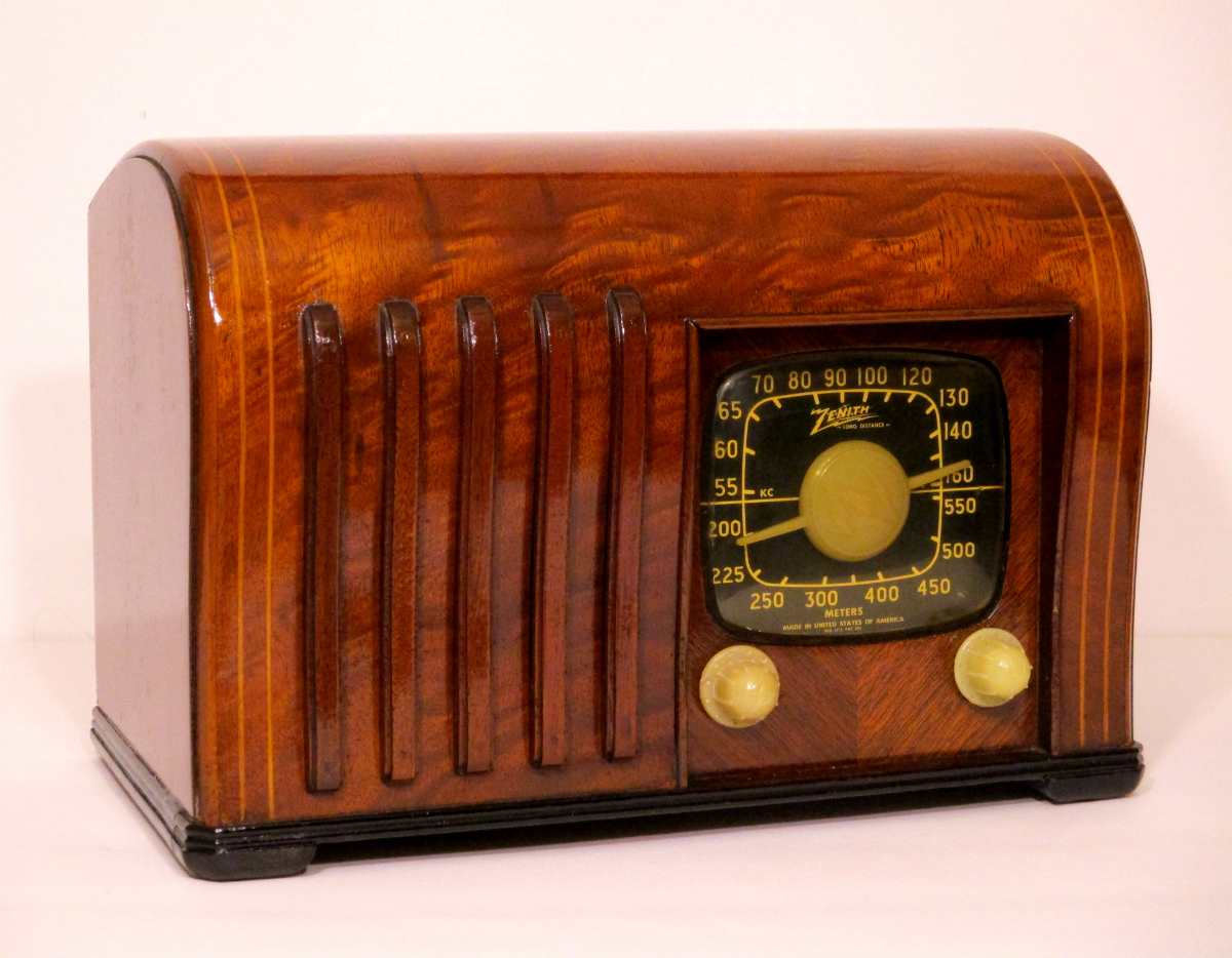 Quality Antique Radios Antique Radio Sales, Auctions, Restorations