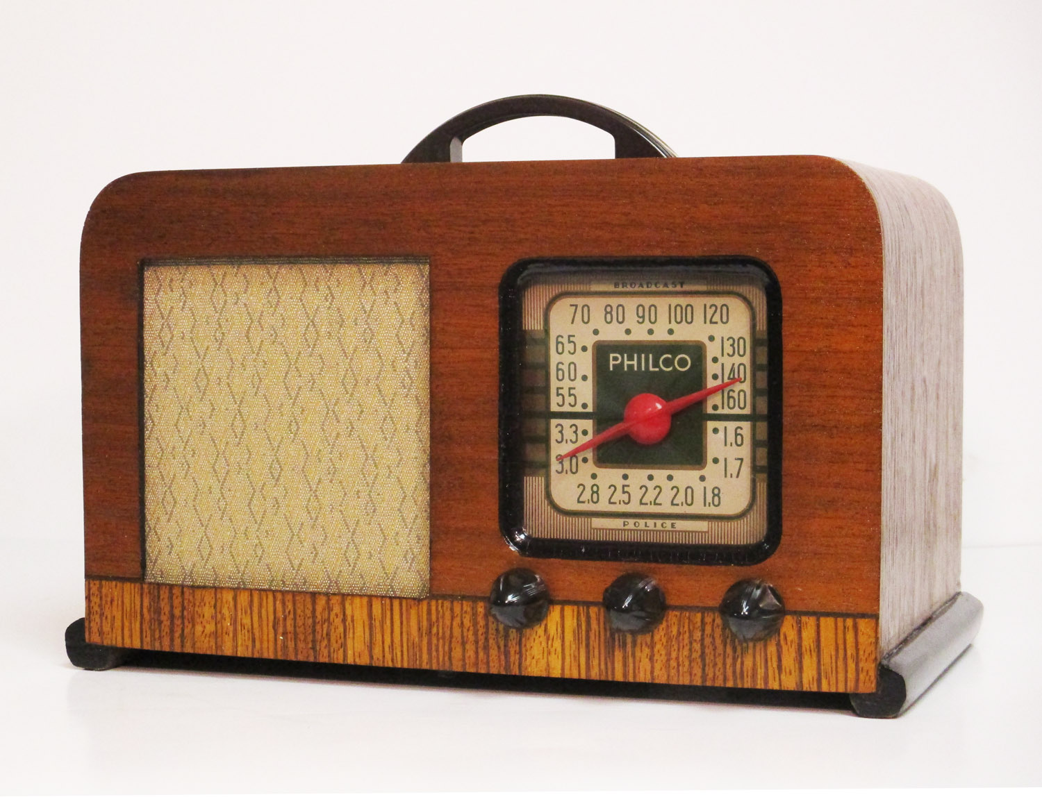 Quality Antique Radios – Antique Radio Sales, Auctions, Restorations